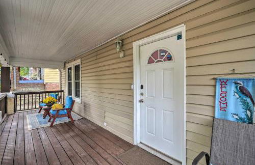 Bright and Airy Durham Cottage with Covered Porch - Photo 3