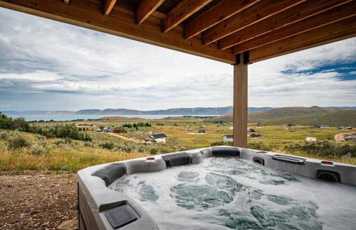 Blackbeary Cabin Bear Lake Views Hot Tub Occ 21 - Foto 3