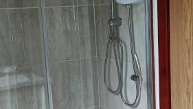 True North Lodge - A cosy wee highland Getaway - Foto 5, Shower