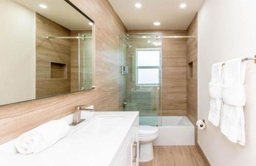 4 BD 3BA Heated Pool Close to Beach - Foto 6