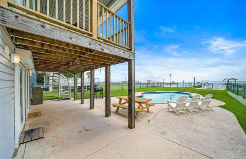 Galveston Bay Front Home with Private Pool and Pier - Foto 28
