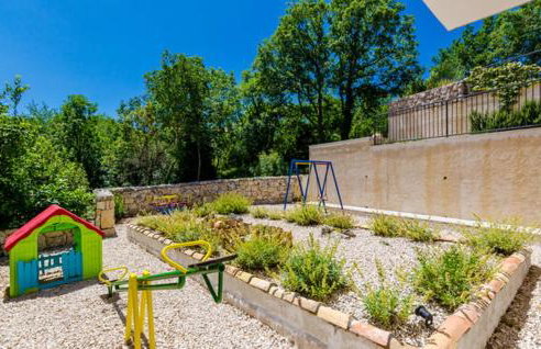 Villa Kate - outdoor pool, 4 bedrooms, free parking - Photo 37