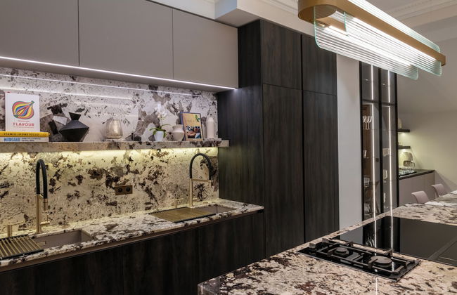 HIGHSTAY - Luxury Serviced Villa - Poincaré - Photo 10