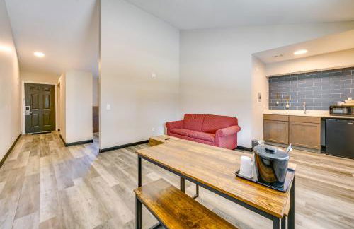 WFH-Friendly Studio Near Lighthouse Beach! - Foto 8