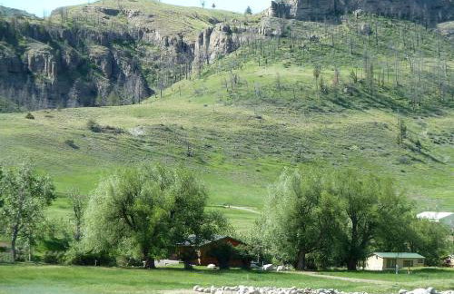 Spacious and Open Cabin Rental on Stillwater River near Billings, Montana - Foto 23