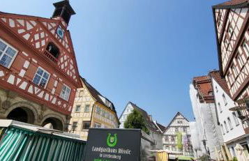 MHQ Ferienwohnung im historischen Fachwerkhaus mit Terrasse in Waiblingen - Foto 23