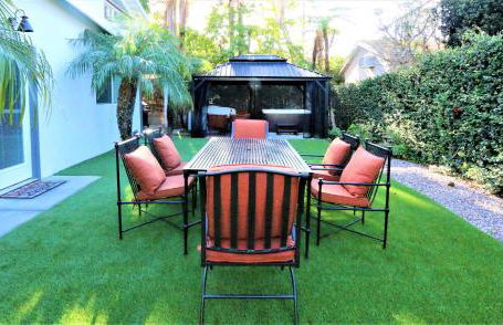 Shores Perfection - Spa, AC, Pet Friendly, Parking, Fire Pit & Massive Private Yard! - Foto 7