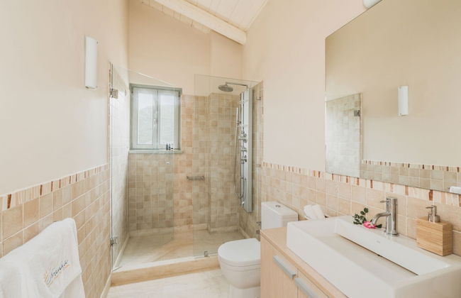 Luxurious Villa in Vasiliki with Swimming Pool & Hot Tub - Foto 15