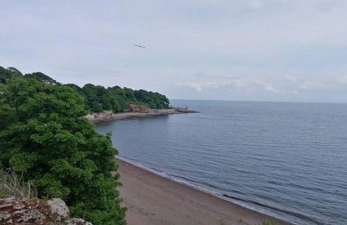 Faodail, 1 Bed Studio apartment at Ravenscraig Castle and Park - Foto 19