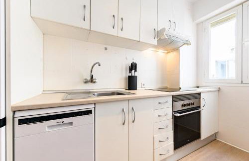 AZA14 - Amplio Piso de 3 dormitorios, 2 baños y terraza, en Chamartín, Madrid - Foto 28