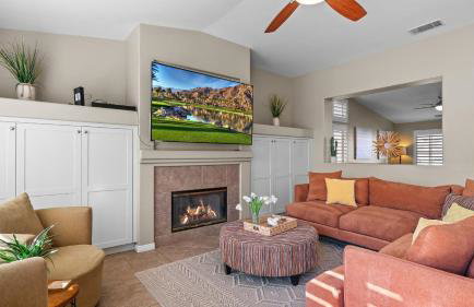 La Quinta Desert Haven Luxe Stay w/ Private Pool, Hot Tub, Pool Table - Foto 18