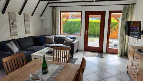 6 Personen Ferienhaus mit 4 Schlafzimmern, Infrarotwaermekabine, mit Blick auf den Weltschiffahrtsweg in Otterndorf - Foto 3