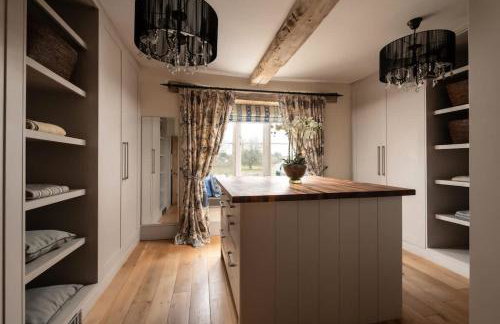 Cosy Farmhouse in Bibury - Dog Friendly & Hot Tub - Foto 31