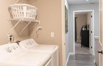 Brand New 2 Bed with Office - Foto 28