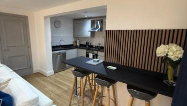2 Bedroom City Centre Georgian Quarter Apartment - Foto 5
