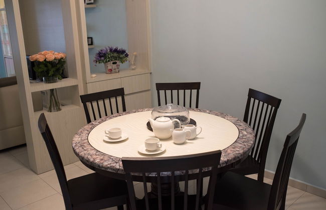 Holidayhome 188 Taman Sejati Suria - Foto 9