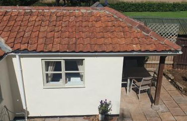 The Nest at Bramble Cottage Lacock - Photo 2