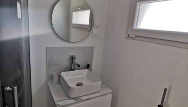 Studio neuf proche Camargue - Photo 3, Shower