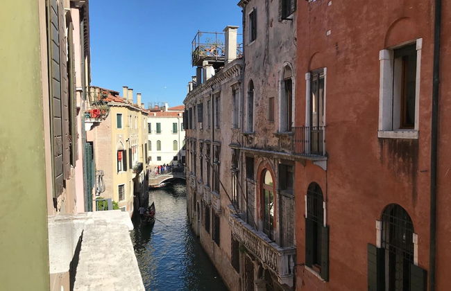 Luxury Venetian Rooms - Photo 38