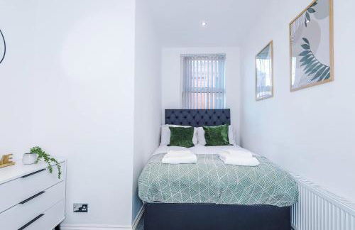 3 Bed house - Free Parking - Free Wifi - Foto 4