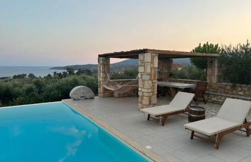 Onirozo Koroni Private Villa - Photo 19