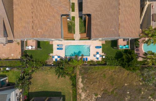 Beautiful 2 Bed 2 bath 1st Floor condo by beach with Pool - Foto 21