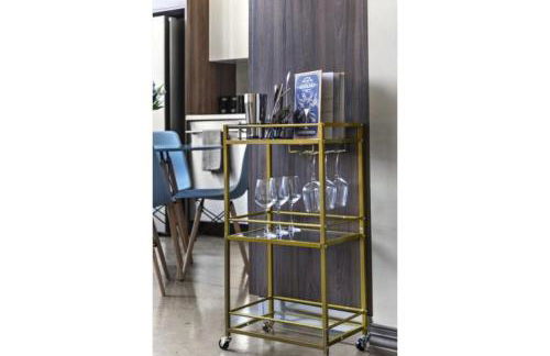 Beautiful Downtown Apartment with Parking, Laundry, & Pool - Photo 14