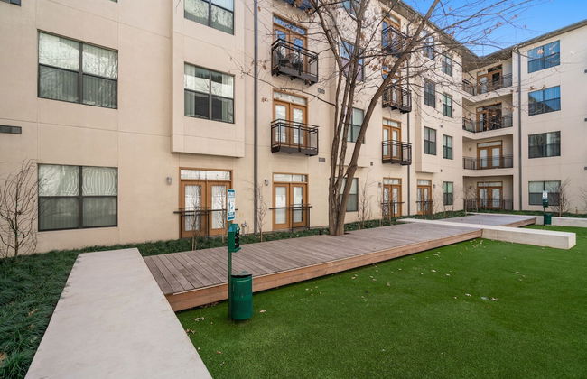 Plano Urban 2BD 2BA Apartment - Foto 8