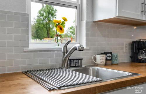 The Duke- Decatur Family Tiny Home - Foto 8