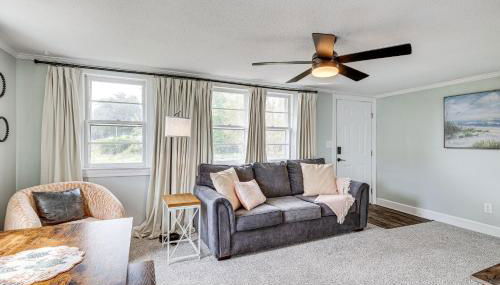 7 Mi to Beach and Ocean! Morehead City Home - Foto 5