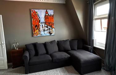 Traumhafter Altbaucharme in zentraler Lage - Foto 6