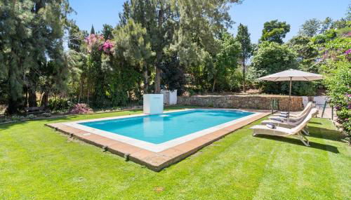 Elegant Villa with Pool & Golf Range in Sotogrande - Foto 3