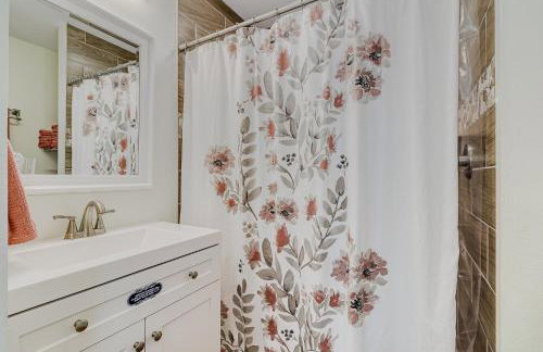 Wood Circle Art Deco Home near Disney and I4 - Foto 14