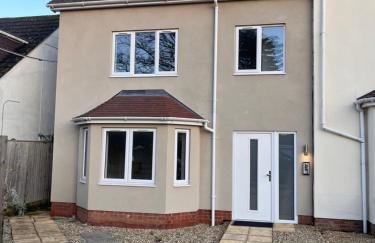 2bed Ground Floor flat + garden - Foto 2