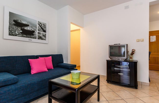 Comfortable and Sunny Krk Apartment - Photo 6