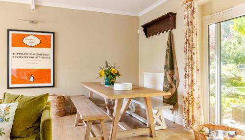 Spacious Country Cottage Sleeps 7, Air Con, Fire Pit & Dog Friendly close to Bath - Foto 5