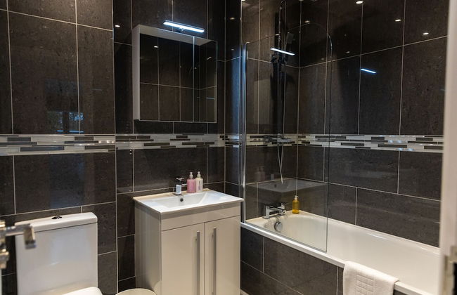 London Heathrow Bath Road Flats - Foto 28