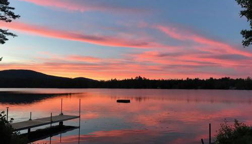 91WR Lake vibes and views at this waterfront home in the the White Mountains! Rest, relax, explore! - Foto 2