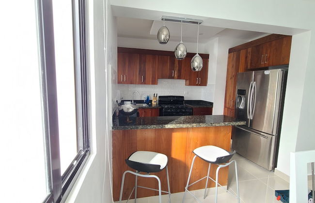 Torre de lujo con piscina y seguridad - Foto 13