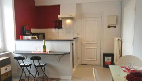 Gorgeous Apartment In Vildé-La-Marine - Foto 3