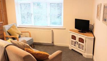 Charming 1 bedroom self-contained first floor flat - Foto 4