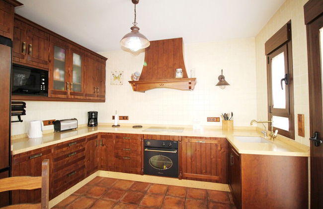 1033 Villa Laura - Photo 9