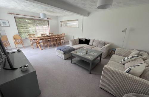 Sleeps 9- KingBeds- FamilyFriendly- ContactlessCI - Foto 10