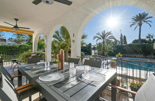 Villa La Font with pool and bbq - Foto 15