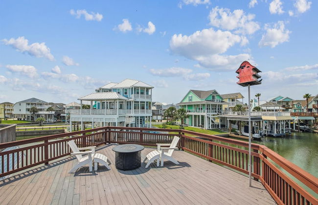 On Pool Time - Foto 21