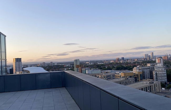 Manchester Terrace Retreat-cinema & Free Parking - Foto 31