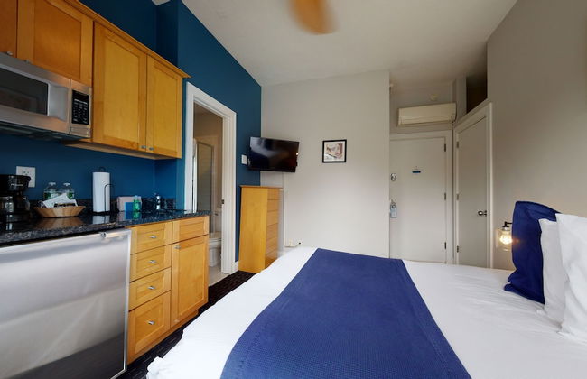 Maverick Suites at 400 Columbus Ave - Foto 7