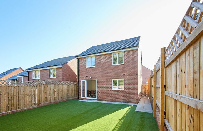 Host Stay Aronora Guest House - Photo 4