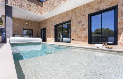 Villa Celestina lujo y piscina climatizada en plena naturaleza - Foto 24