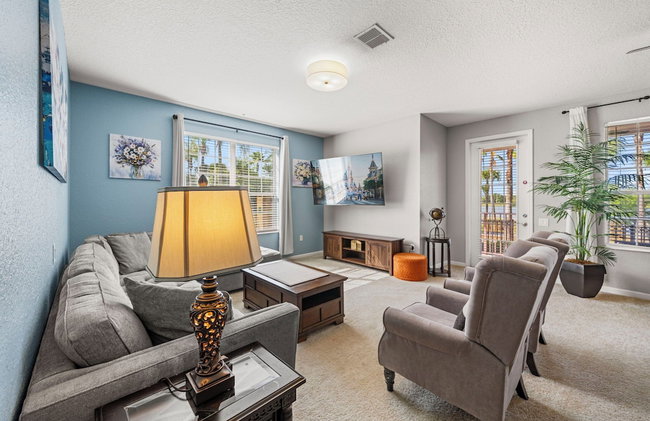 Lakefront Luxury - Photo 54